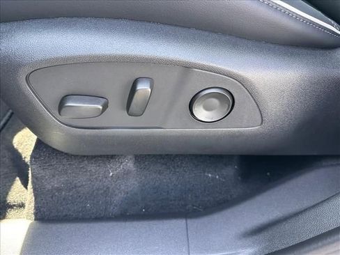 Used 2026 Buick Enclave Preferred w/ Power Package image 27