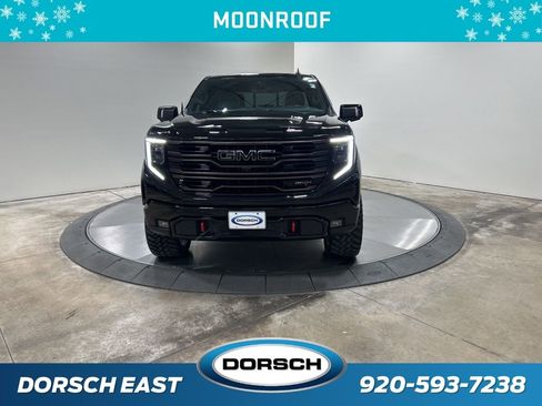 Used 2022 GMC Sierra 1500 AT4X image 3