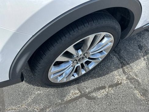 Used 2016 Lincoln MKX Reserve w/ Luxury Package AWD/4WD image 8