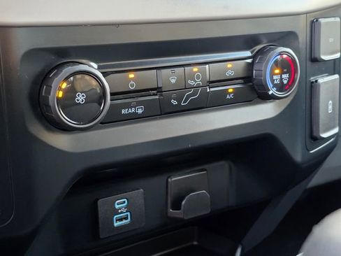 Used 2023 Ford F150 XLT image 30