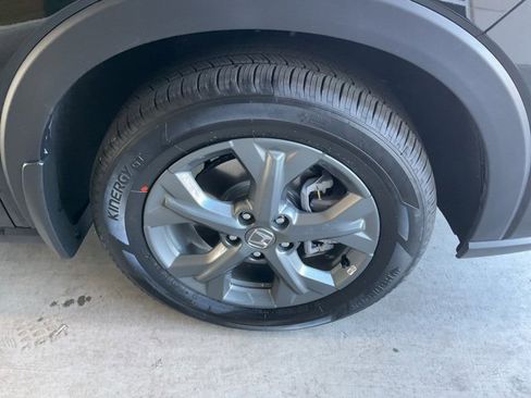 New 2026 Honda HR-V LX image 24