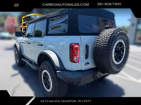 Used 2024 Ford Bronco Black Diamond w/ Sasquatch Package AWD/4WD image 3