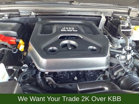 Used 2022 Jeep Wrangler Unlimited Rubicon 4xe w/ Dual Top Group image 10