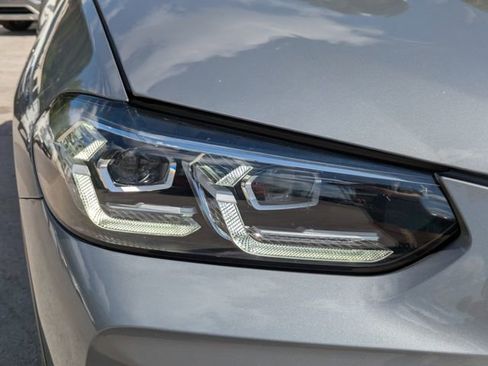 Used 2024 BMW X3 xDrive30i w/ Premium Package w/ZPA AWD/4WD image 10
