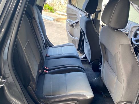 Used 2015 Ford Escape SE FWD image 11