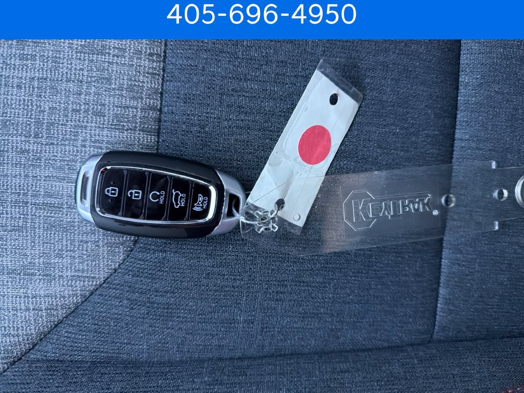Used 2023 Ford Maverick XLT FWD image 36