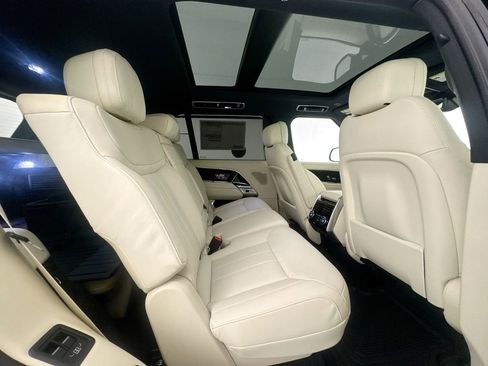 New 2026 Land Rover Range Rover Long Wheelbase SE AWD/4WD image 25