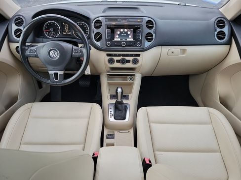 Used 2013 Volkswagen Tiguan SEL image 11