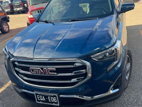 Used 2020 GMC Terrain SLT w/ Preferred Package image 10