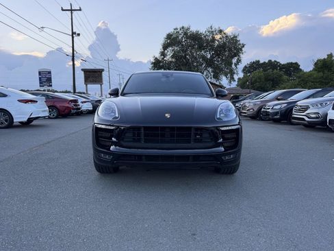 Used 2018 Porsche Macan GTS AWD/4WD image 2