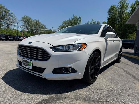 Used 2013 Ford Fusion SE FWD image 7