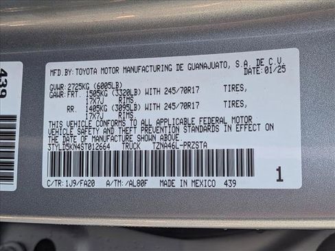 Used 2025 Toyota Tacoma SR image 23