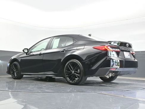 Used 2026 Toyota Camry SE w/ Multimedia Upgrade Package FWD image 21