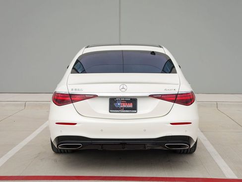 Used 2022 Mercedes-Benz S 580 4MATIC Sedan w/ AMG Line Package image 6