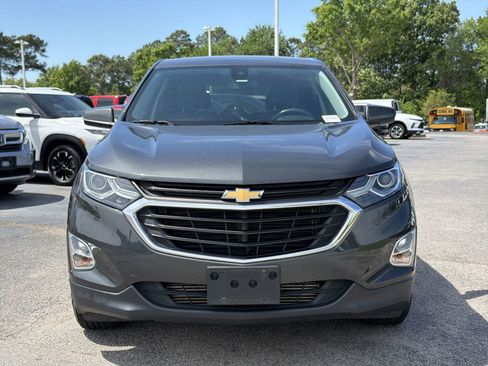 Used 2019 Chevrolet Equinox LT image 3