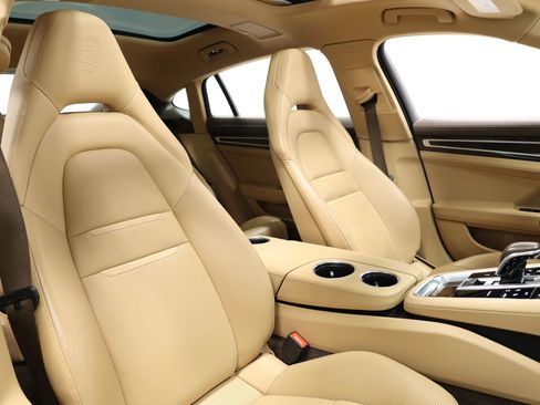 Used 2018 Porsche Panamera 4 Executive w/ Dark Walnut Interior Package AWD/4WD image 99