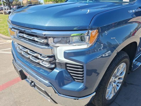 Used 2024 Chevrolet Silverado 1500 LTZ w/ Technology Package image 10