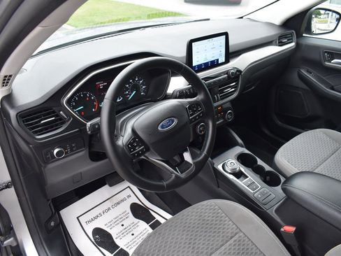 Used 2021 Ford Escape SE w/ Convenience Package FWD image 26