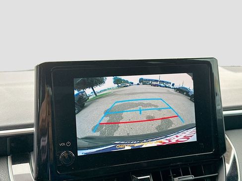 Used 2024 Toyota Corolla SE FWD image 16