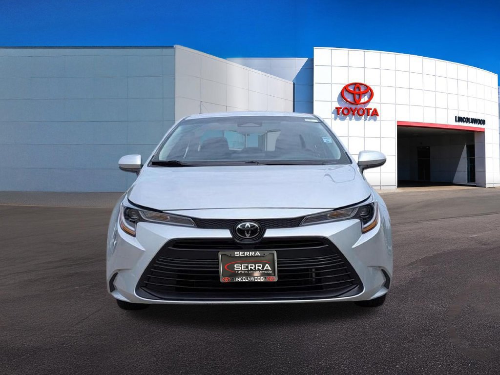 Used 2025 Toyota Corolla LE FWD image 7
