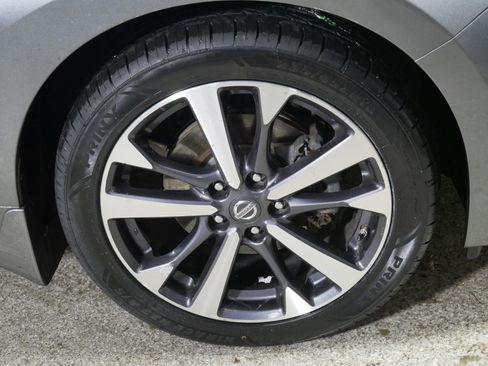 Used 2016 Nissan Altima 2.5 SR FWD image 15