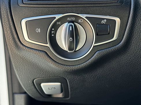 Used 2018 Mercedes-Benz C 300 C 300 w/ Premium Package image 29