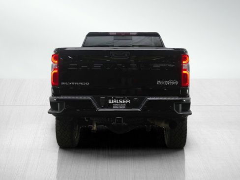 Used 2021 Chevrolet Silverado 2500 High Country w/ Safety Package II image 4