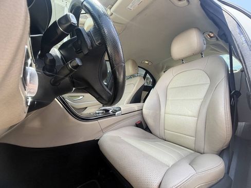 Used 2015 Mercedes-Benz C 300 Sedan image 12