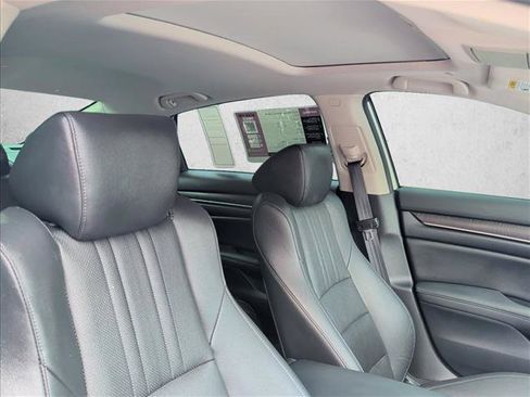 Used 2020 Honda Accord EX-L image 23