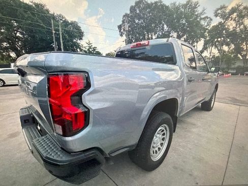Used 2025 Chevrolet Colorado W/T RWD image 5