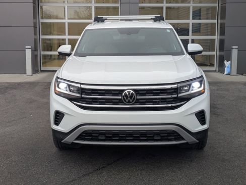 Used 2022 Volkswagen Atlas Cross Sport SE image 9