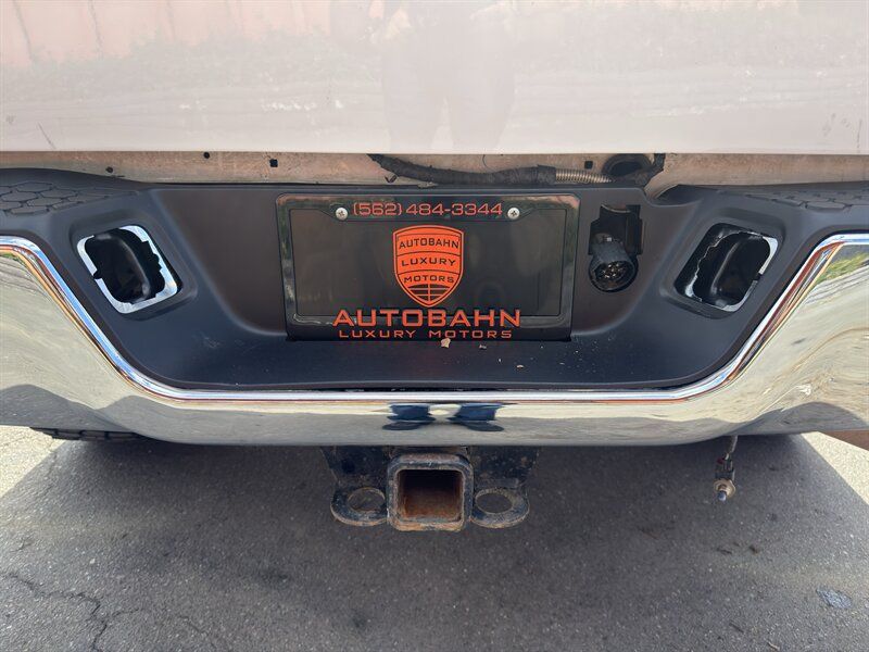 Used 2016 RAM 2500 Tradesman w/ Chrome Appearance Group AWD/4WD image 16