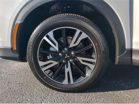 New 2026 Mitsubishi Eclipse Cross ES image 37