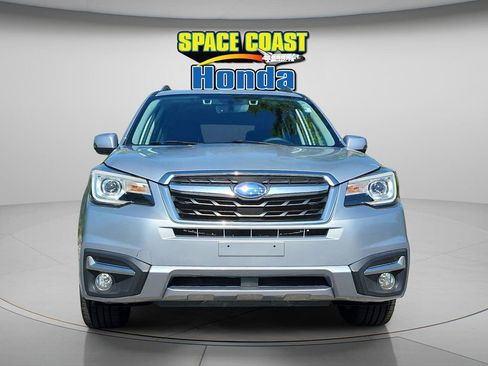 Used 2017 Subaru Forester 2.5i Touring AWD/4WD image 8