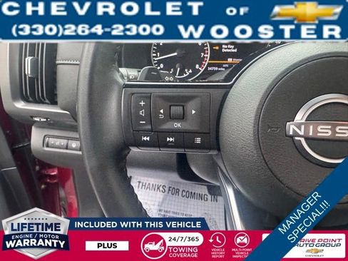 Used 2023 Nissan Pathfinder SL image 16