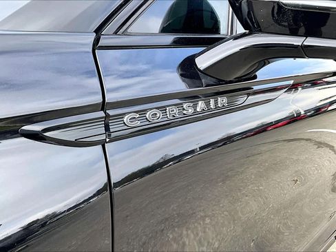 Used 2023 Lincoln Corsair Reserve w/ Equipment Group 202A image 27