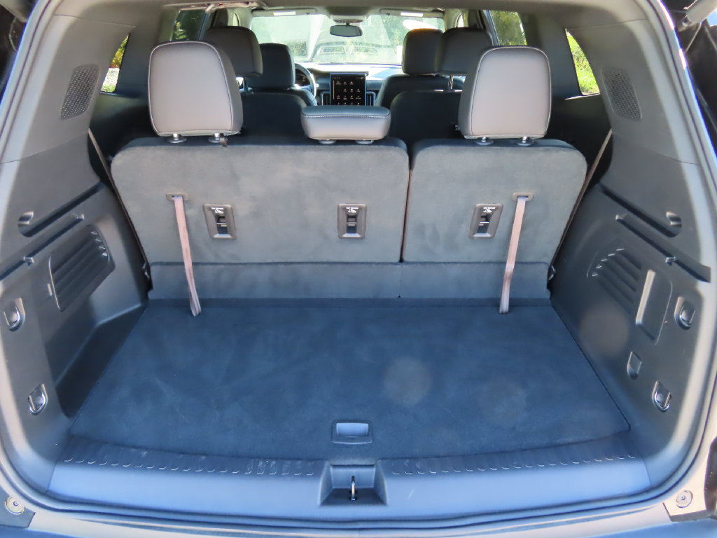 Used 2025 GMC Acadia AT4 w/ Luxury Package AWD/4WD image 19