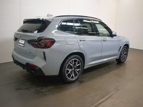 Used 2024 BMW X3 xDrive30i w/ Premium Package AWD/4WD image 4