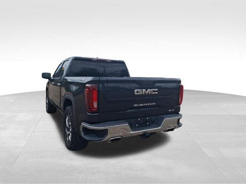 Used 2022 GMC Sierra 1500 SLT image 17