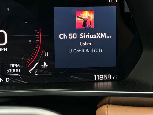 Used 2024 GMC Canyon AT4 w/ AT4 Premium Package image 38