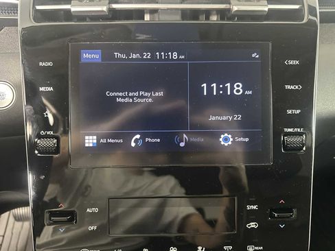 Used 2023 Hyundai Tucson SEL w/ Convenience Package image 16