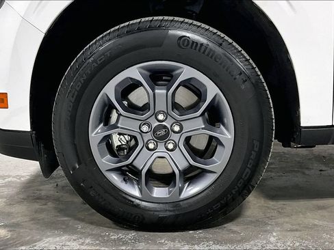Used 2025 Ford Maverick XLT w/ 4K Tow Package AWD/4WD image 10