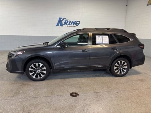 Used 2024 Subaru Outback Limited image 2