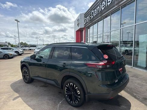 New 2026 Nissan Rogue SV FWD image 2