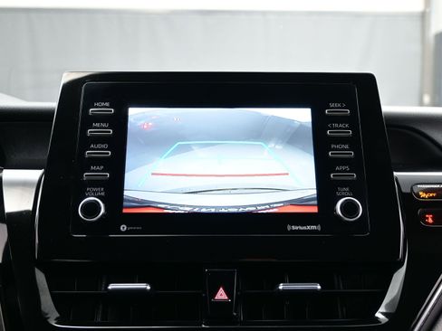 Used 2022 Toyota Camry LE FWD image 18