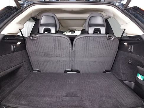Used 2025 Volvo XC90 B6 Plus w/ Protection Package Premier AWD/4WD image 27