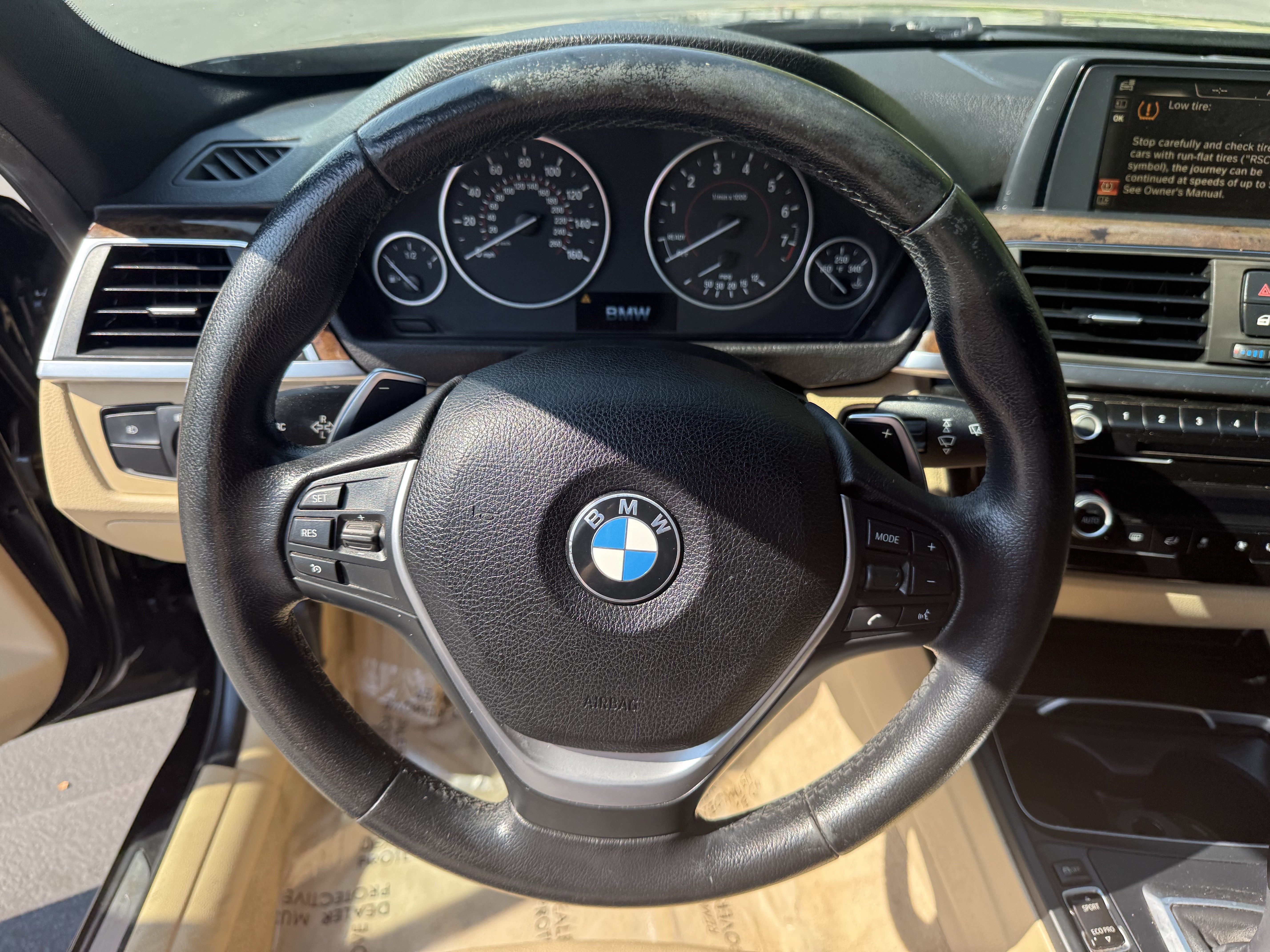 Used 2016 BMW 328i Sedan RWD image 17