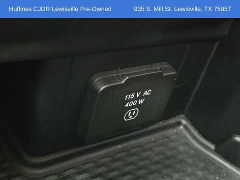 Used 2024 RAM 1500 Laramie AWD/4WD image 23