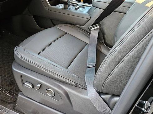 New 2026 GMC Sierra 1500 Denali image 4