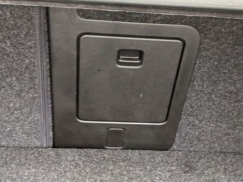 Used 2020 Volvo S60 T5 Inscription image 28